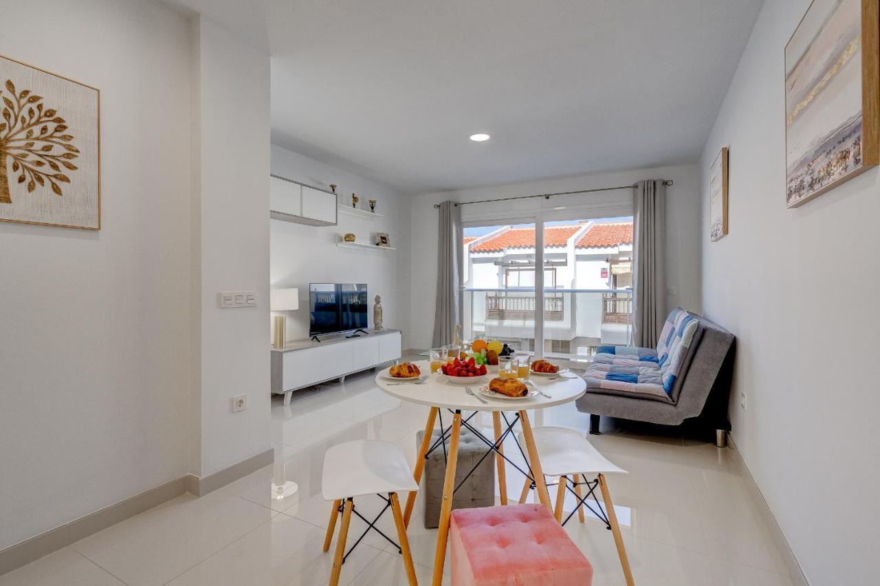 Coastal Escape Apartment ปลายา เด ซานฮวน ภายนอก รูปภาพ